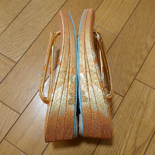 新品　和装　草履　23,5cm レディースの靴/シューズ(下駄/草履)の商品写真