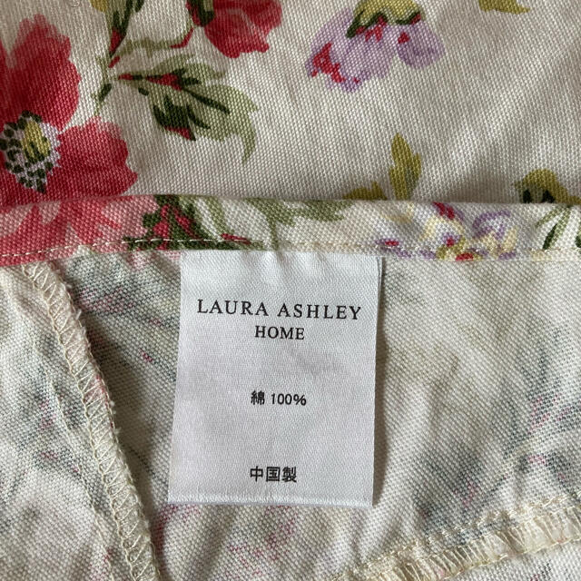 LAURA ASHLEY(ローラアシュレイ)のローラアシュレイ　エプロン　 レディースのレディース その他(その他)の商品写真