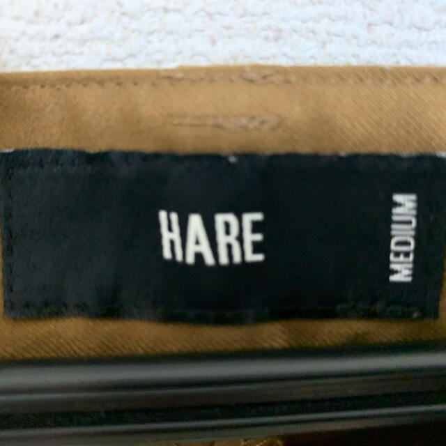 HARE(ハレ)のHARE テーパードワイドパンツ M ベージュ メンズのパンツ(スラックス)の商品写真