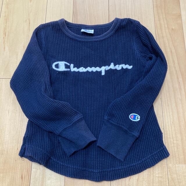 Champion(チャンピオン)のチャンピオン　長袖　110 キッズ/ベビー/マタニティのキッズ服男の子用(90cm~)(Tシャツ/カットソー)の商品写真