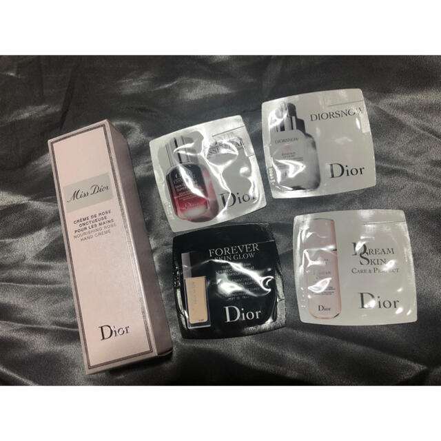 Dior(ディオール)のディオール　ハンドクリーム　化粧品試供品 コスメ/美容のボディケア(ハンドクリーム)の商品写真