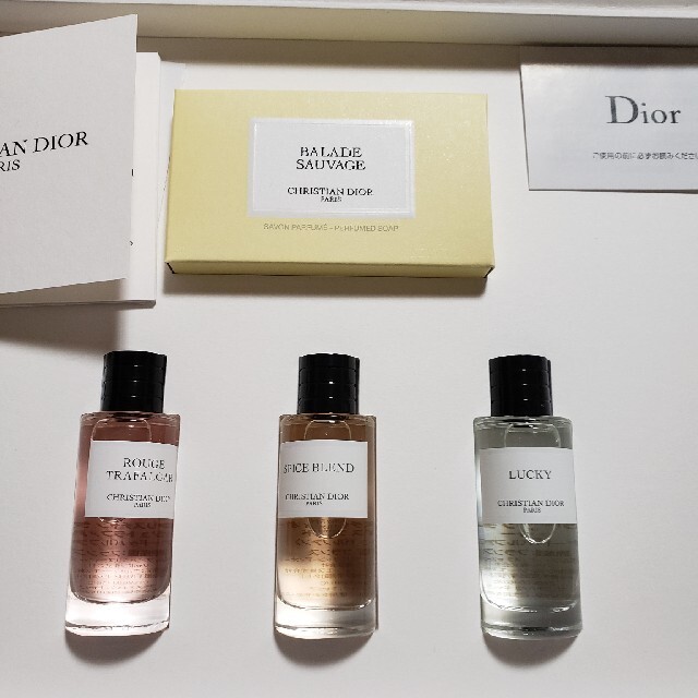 Christian Dior(クリスチャンディオール)のChristianDior非売品ノベルティ★香水+石鹸セット エンタメ/ホビーのコレクション(ノベルティグッズ)の商品写真