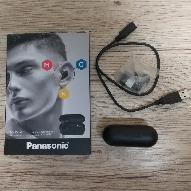 Panasonic(パナソニック)の美品 ﾜｲﾔﾚｽ ｲﾔﾎﾝ Panasonic  スマホ/家電/カメラのオーディオ機器(ヘッドフォン/イヤフォン)の商品写真