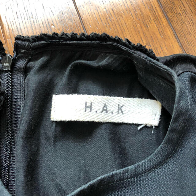 H.A.K(ハク)のHAK ワンピース　黒 レディースのワンピース(ひざ丈ワンピース)の商品写真