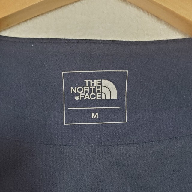 THE NORTH FACE(ザノースフェイス)のノースフェイス テックラウンジカーディガン アーバンネイビー サイズ M メンズのトップス(カーディガン)の商品写真