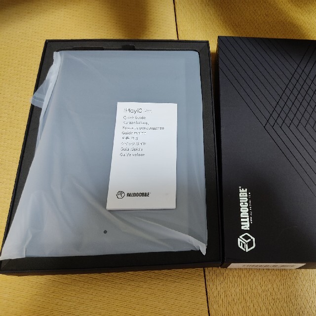 3GBROM10インチ　RAM：3GB　ROM：32GB　高性能タブレット　ALLDOCUB