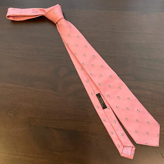 ザラ(ZARA)の美品　ZARA ネクタイ　ジャカード織り柄　ピンク系(ネクタイ)