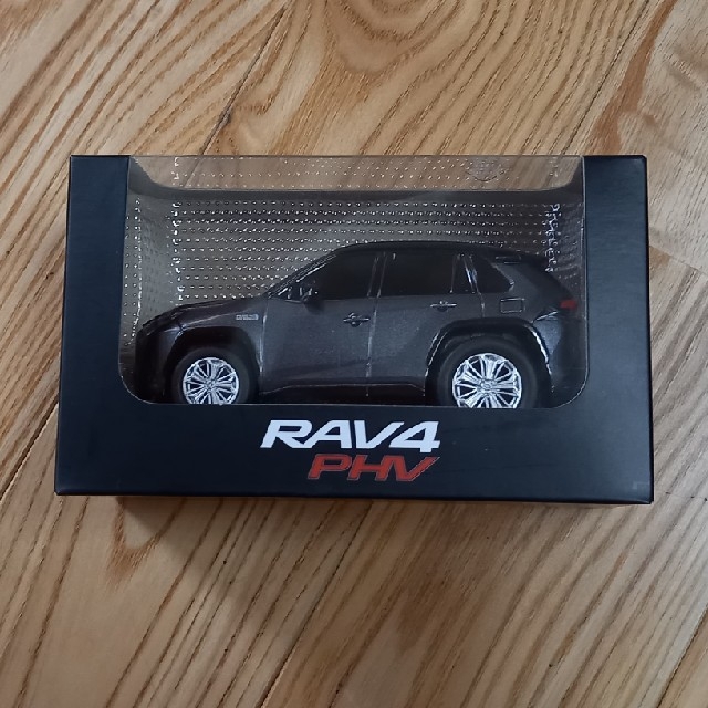新品未開封未使用　✨TOYOTA　RAV4　PHV　プルバックカー　グレー