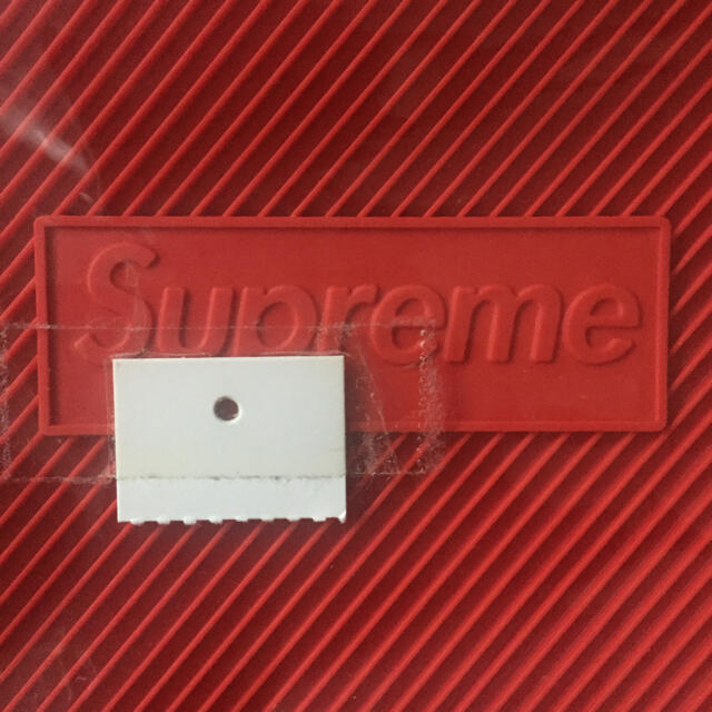 【新品未使用】supreme 氷枕 / ホットウォーマーアウトドア用品