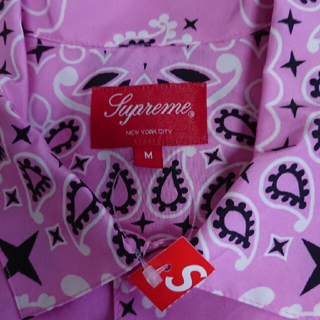 Supreme(シュプリーム)のシュプリーム Supreme Bandana Silk S/S Shirt M メンズのトップス(シャツ)の商品写真