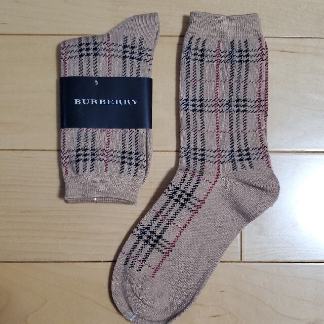 BURBERRY(バーバリー)の【新品、2足セット】BURBERRYレディースソックス レディースのレッグウェア(ソックス)の商品写真