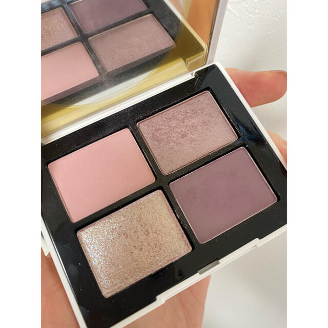 NARS(ナーズ)のNARS クワッドアイシャドー　TOKYO コスメ/美容のベースメイク/化粧品(アイシャドウ)の商品写真