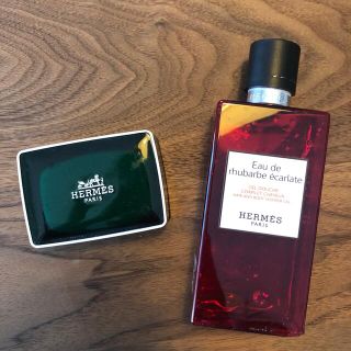 エルメス(Hermes)のエルメス石鹸　ヘア&ボディシャワージェル　HERMES(ボディソープ/石鹸)