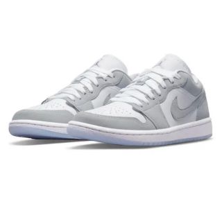 ナイキ(NIKE)のNIKE WMNS AIR JORDAN 1 LOW WOLF GREY(スニーカー)