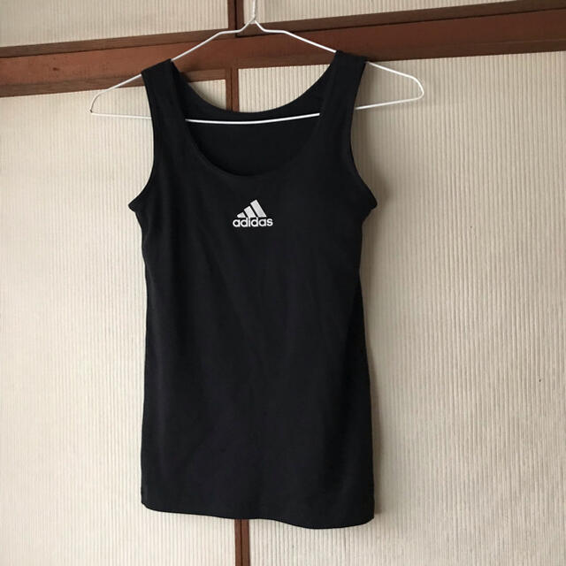 adidas(アディダス)のアディダス adidas 150センチ カップ付き インナー タンクトップ 黒  キッズ/ベビー/マタニティのキッズ服女の子用(90cm~)(下着)の商品写真