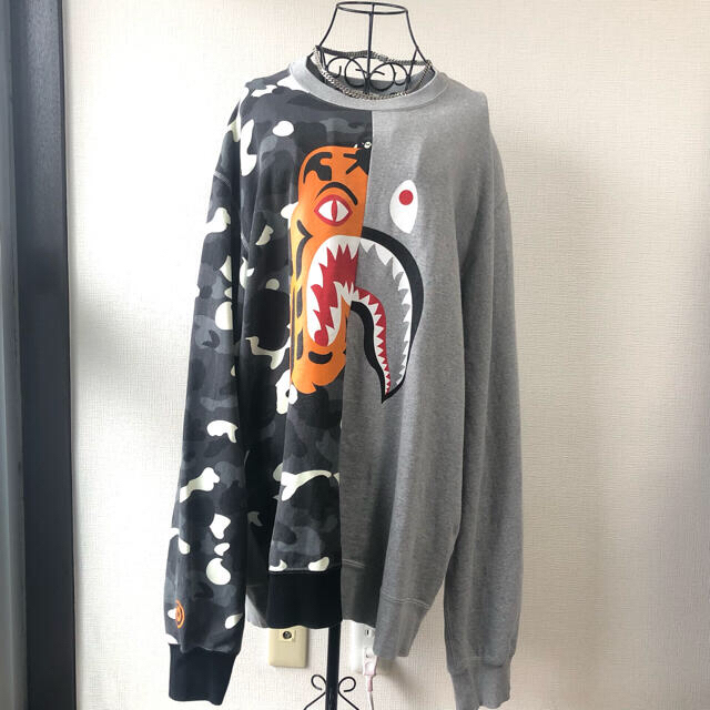 A BATHING APE(アベイシングエイプ)のA BATHING APE - CITY CAMO TIGER SHARK メンズのトップス(スウェット)の商品写真