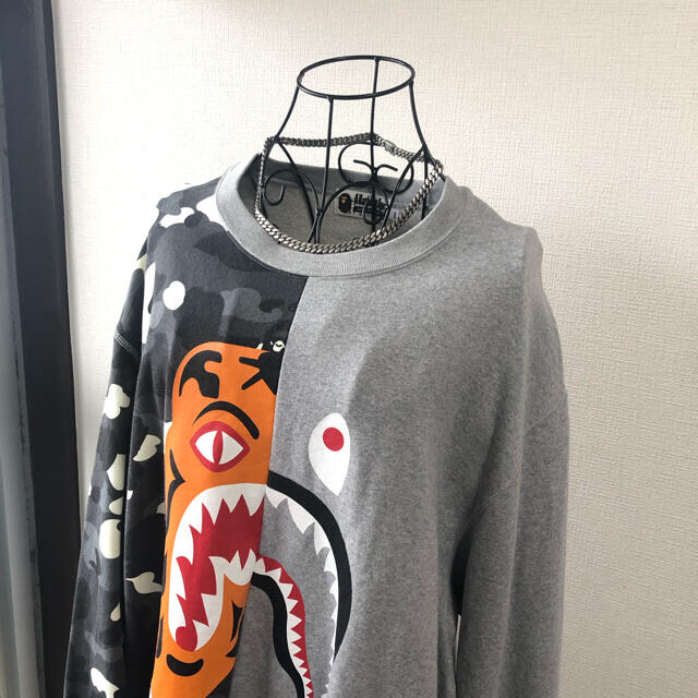 A BATHING APE(アベイシングエイプ)のA BATHING APE - CITY CAMO TIGER SHARK メンズのトップス(スウェット)の商品写真