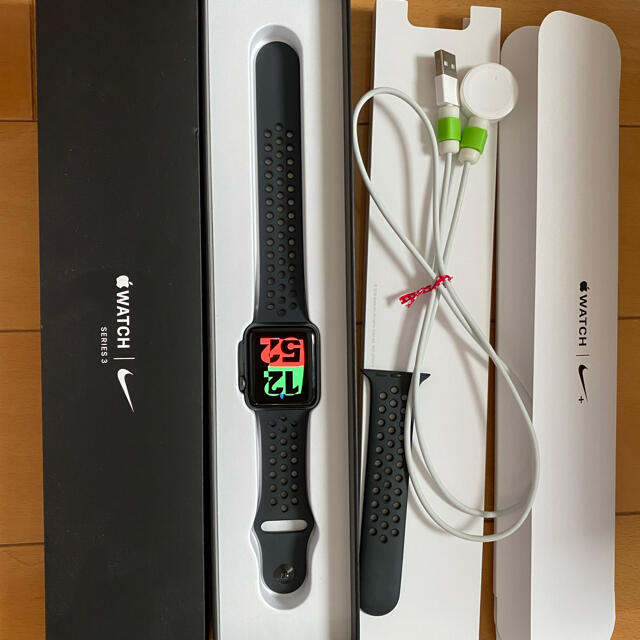 Apple Watch series 3 NIKE 42mm GPSモデル 【未使用品】 6765円引き