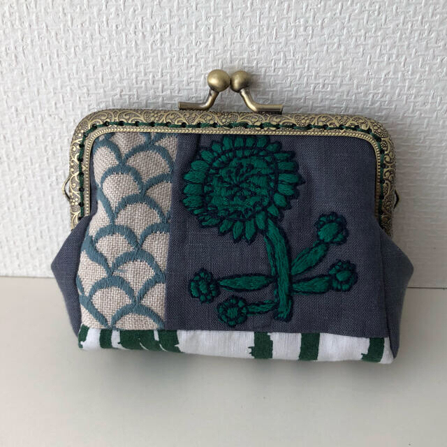 ミナペルホネン サンドローズ ハンドメイド パッチワーク ポーチ カード入れ ミナペルホネン サンドローズ ハンドメイド パッチワーク ポーチ カード入れ