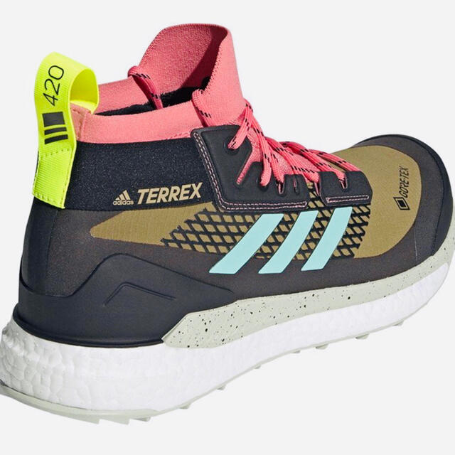 adidas(アディダス)のadidas Gore-Tex Terrex Free Hiker FZ2506 スポーツ/アウトドアのアウトドア(登山用品)の商品写真