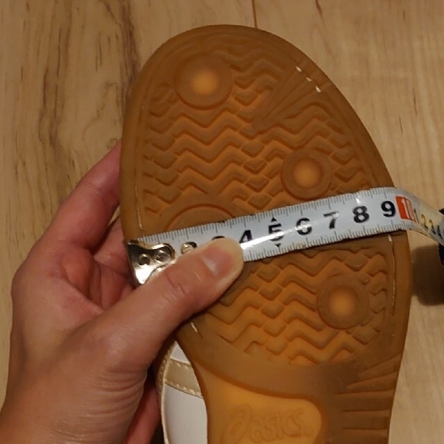 asics(アシックス)のasics　24,5cm　スニーカー レディースの靴/シューズ(スニーカー)の商品写真