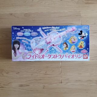 バンダイ(BANDAI)のライト&オーケストラバイオリン　ピンク(楽器のおもちゃ)