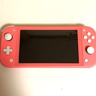 ニンテンドースイッチ(Nintendo Switch)のSwitchライト＋どうぶつの森(携帯用ゲーム機本体)