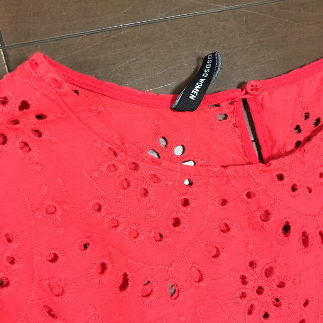 海外ブランド　レースブラウス　RED レディースのトップス(シャツ/ブラウス(半袖/袖なし))の商品写真