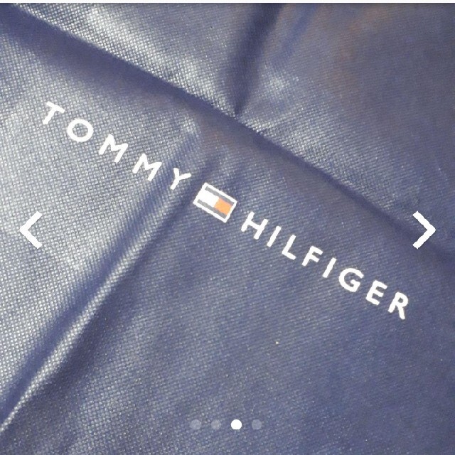 TOMMY HILFIGER(トミーヒルフィガー)の大きなTOMMY HILFIGERプレゼント用巾着 レディースのバッグ(ショップ袋)の商品写真