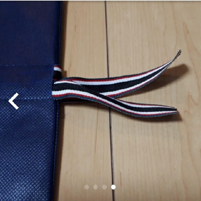 TOMMY HILFIGER(トミーヒルフィガー)の大きなTOMMY HILFIGERプレゼント用巾着 レディースのバッグ(ショップ袋)の商品写真