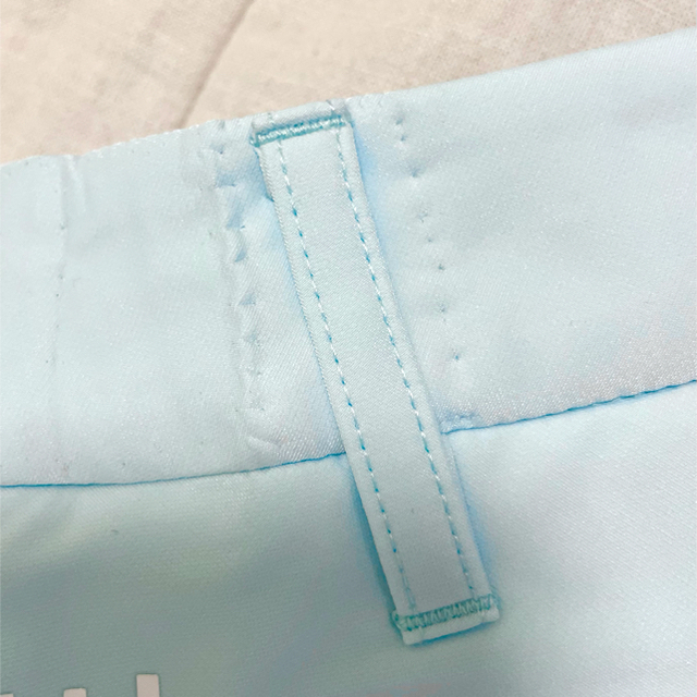 DESCENTE 61 水色の通販 by kuwazuimo_chan's shop｜デサントならラクマ - 美品 デサント スカート 低価特価