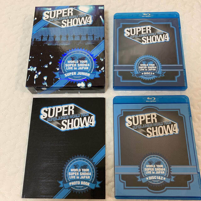 SUPER JUNIOR(スーパージュニア)のSUPER　JUNIOR　WORLD　TOUR　SUPER　SHOW4　LIVE エンタメ/ホビーのDVD/ブルーレイ(ミュージック)の商品写真