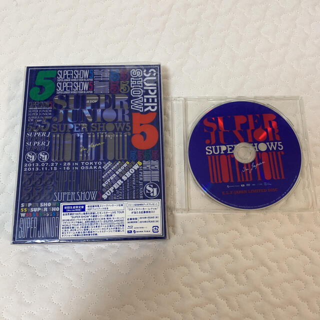 SUPER JUNIOR(スーパージュニア)のSUPER　JUNIOR　WORLD　TOUR　SUPER　SHOW5　in　J エンタメ/ホビーのDVD/ブルーレイ(ミュージック)の商品写真