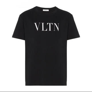 ヴァレンティノ(VALENTINO)の【VALENTINO】VLTN ロゴTシャツ(Tシャツ/カットソー(半袖/袖なし))