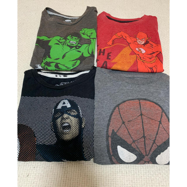 Old Navy(オールドネイビー)のアメコミ（マーベル、DC ）Tシャツ　４枚セット　XS キッズ/ベビー/マタニティのキッズ服男の子用(90cm~)(Tシャツ/カットソー)の商品写真