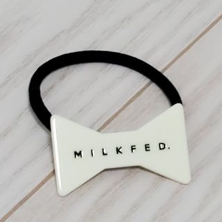 ミルクフェド(MILKFED.)の最終値下げ！milkfed リボン 髪ゴム 白(ヘアゴム/シュシュ)