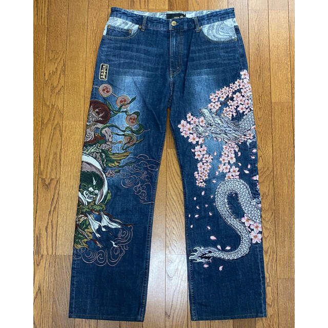 絡繰魂 粋 38 デニム 和柄 刺繍 龍桜 風神雷神 | フリマアプリ ラクマ