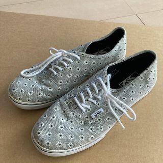 ヴァンズ(VANS)のvans フラワープリントスニーカー(スニーカー)