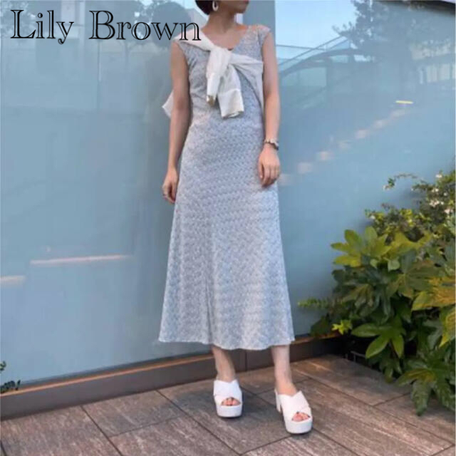 Lily Brown(リリーブラウン)のLily Brown  プチフラワー　刺繍　ワンピース レディースのワンピース(ロングワンピース/マキシワンピース)の商品写真