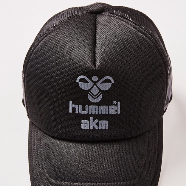 【AKM×HUMMEL】TRUCKER CAP