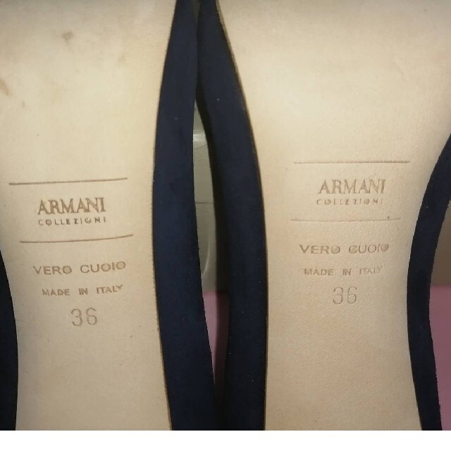 ARMANI COLLEZIONI(アルマーニ コレツィオーニ)の未使用 美 品❗ARMANI COLLEZIONI パンプス 21081042 レディースの靴/シューズ(ハイヒール/パンプス)の商品写真