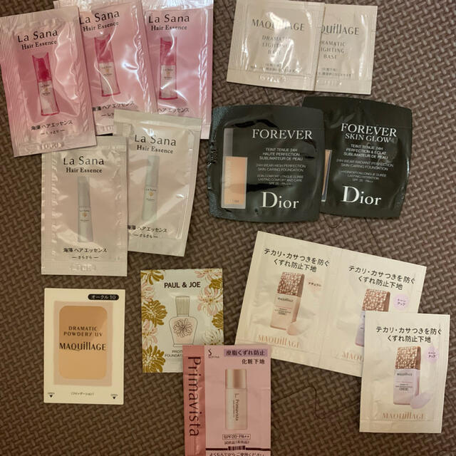 Dior(ディオール)の化粧下地試供品セット コスメ/美容のキット/セット(サンプル/トライアルキット)の商品写真