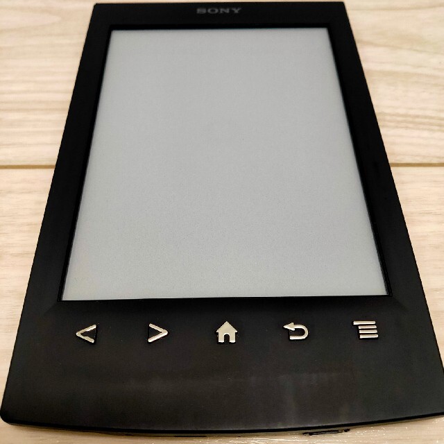 SONY(ソニー)のsony digtal book reader model PRS-T2 スマホ/家電/カメラのPC/タブレット(電子ブックリーダー)の商品写真