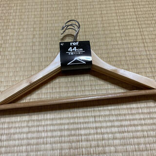 アイリスオーヤマ(アイリスオーヤマ)の木製ハンガー(押し入れ収納/ハンガー)