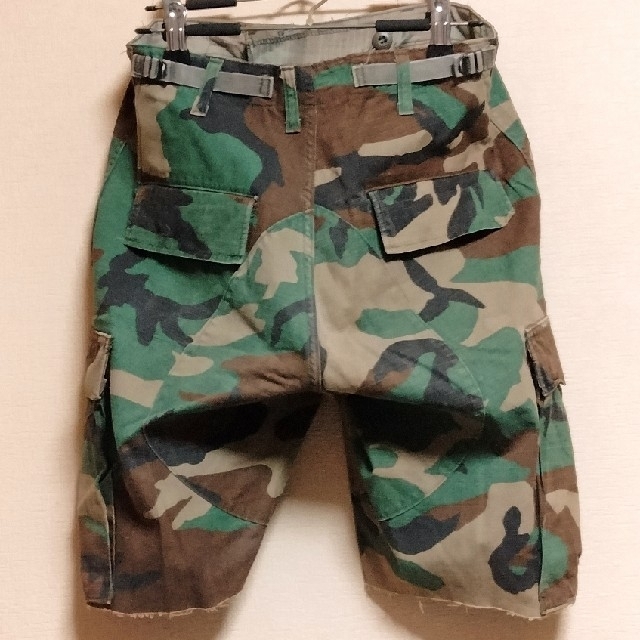 ミリタリー“U.S.ARMY/米軍”カットオフ迷彩カーゴパンツ#軍パン#送料込み メンズのパンツ(ワークパンツ/カーゴパンツ)の商品写真