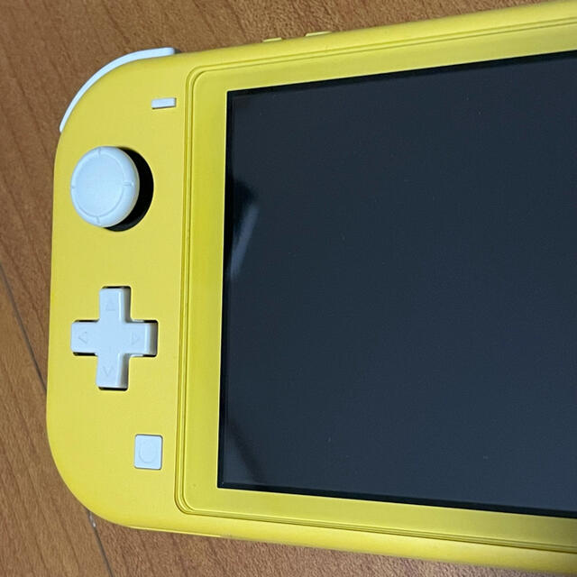 switch lite 本体　イエロー　ニンテンドー　nintendo スイッチ 7