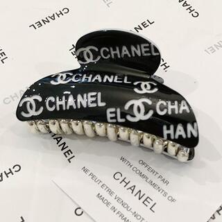 シャネル バレッタ ヘアクリップの通販 800点以上 Chanelのレディースを買うならラクマ