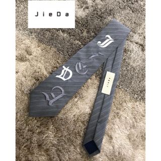 ジエダ(Jieda)の【美品 】Jiedaジエダ 21SS EMBROIDERY TIE 刺繍ネクタイ(ネクタイ)