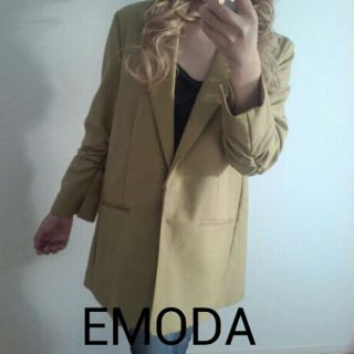 エモダ(EMODA)のEMODA新品タグ付きジャケット(テーラードジャケット)