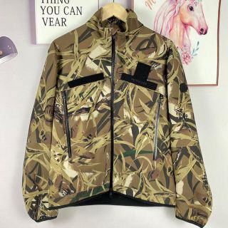 モンクレール 迷彩 ナイロンジャケット(メンズ)の通販 32点 | MONCLER